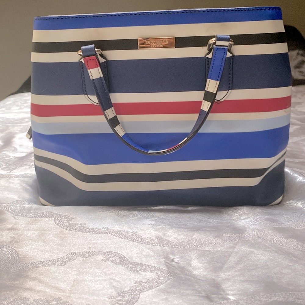 Kate Spade purse medium size